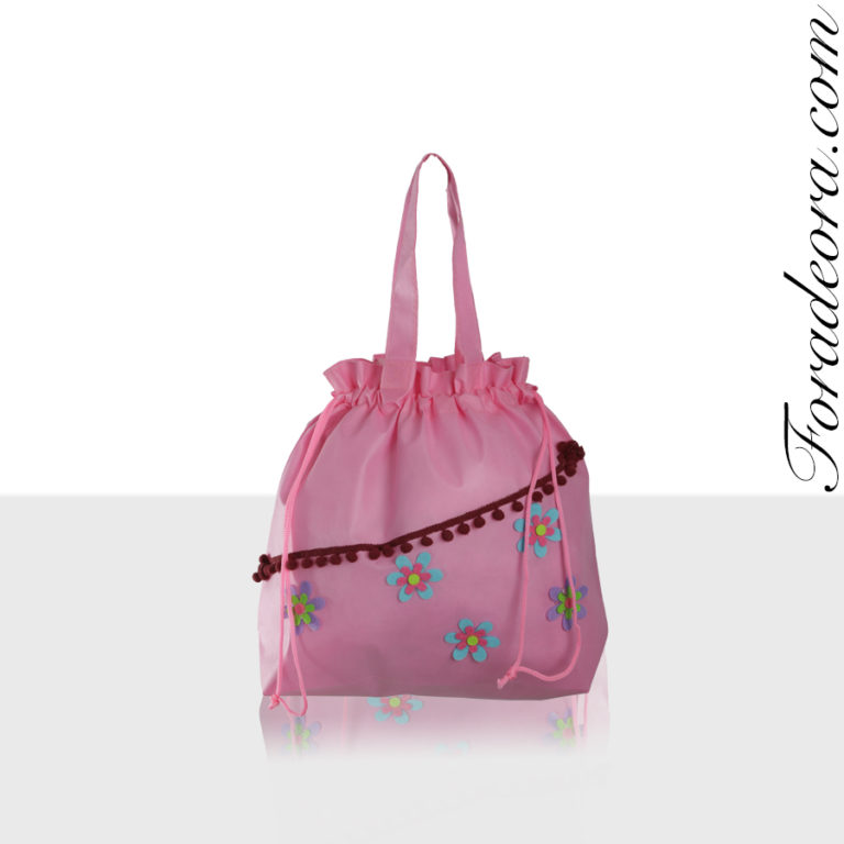 Borsa rosa tnt con pompon